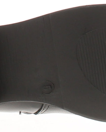 Stirrup