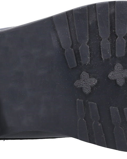 Verity Lace Up