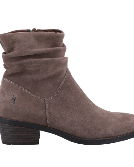 Iris Boot