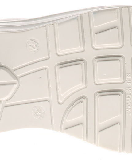 Macky