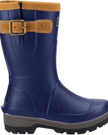 Stratus Short